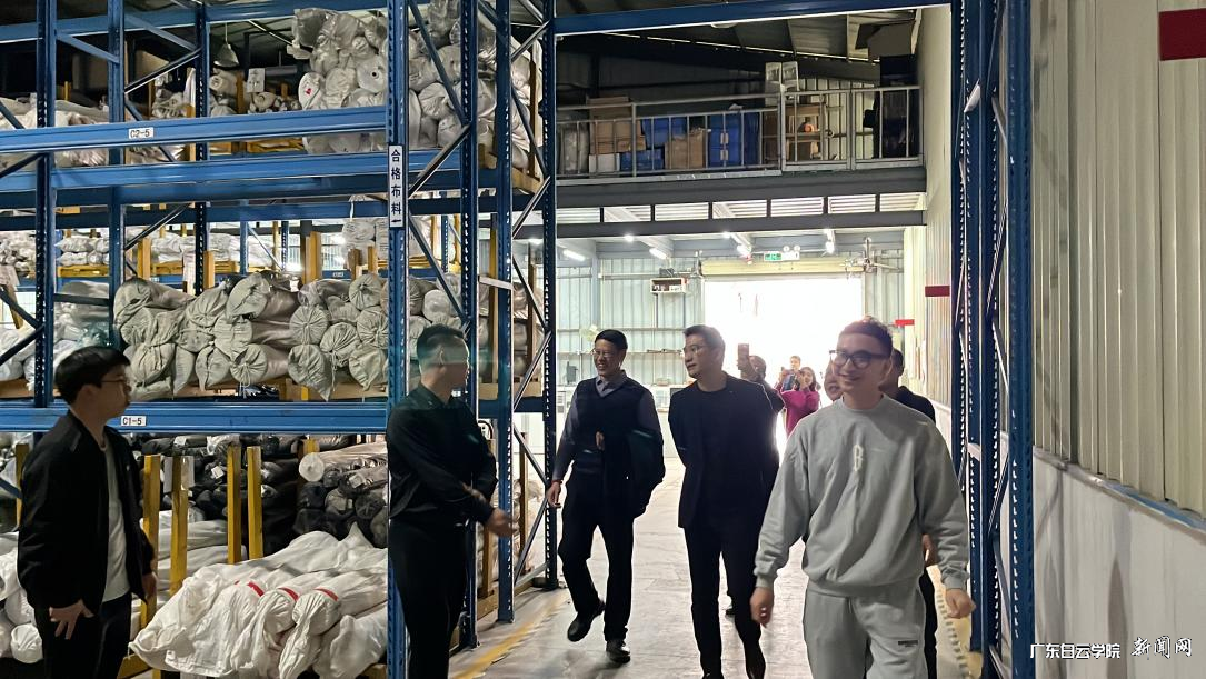 图片 1.png 图片 1.png