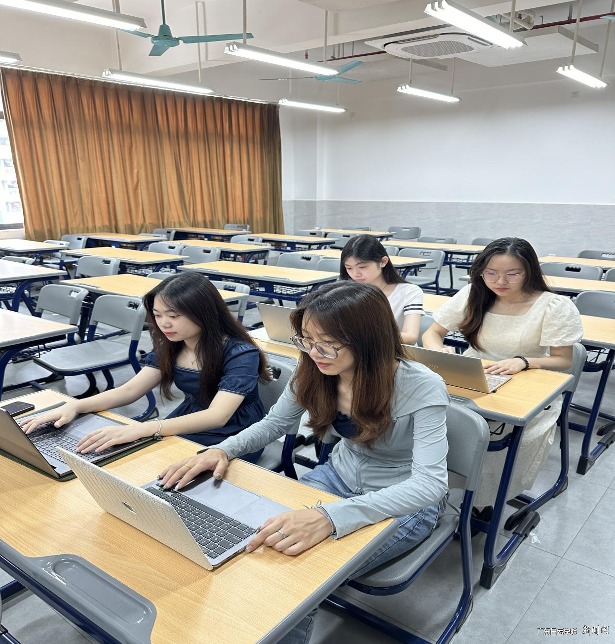 图片 1.png 图片 1.png