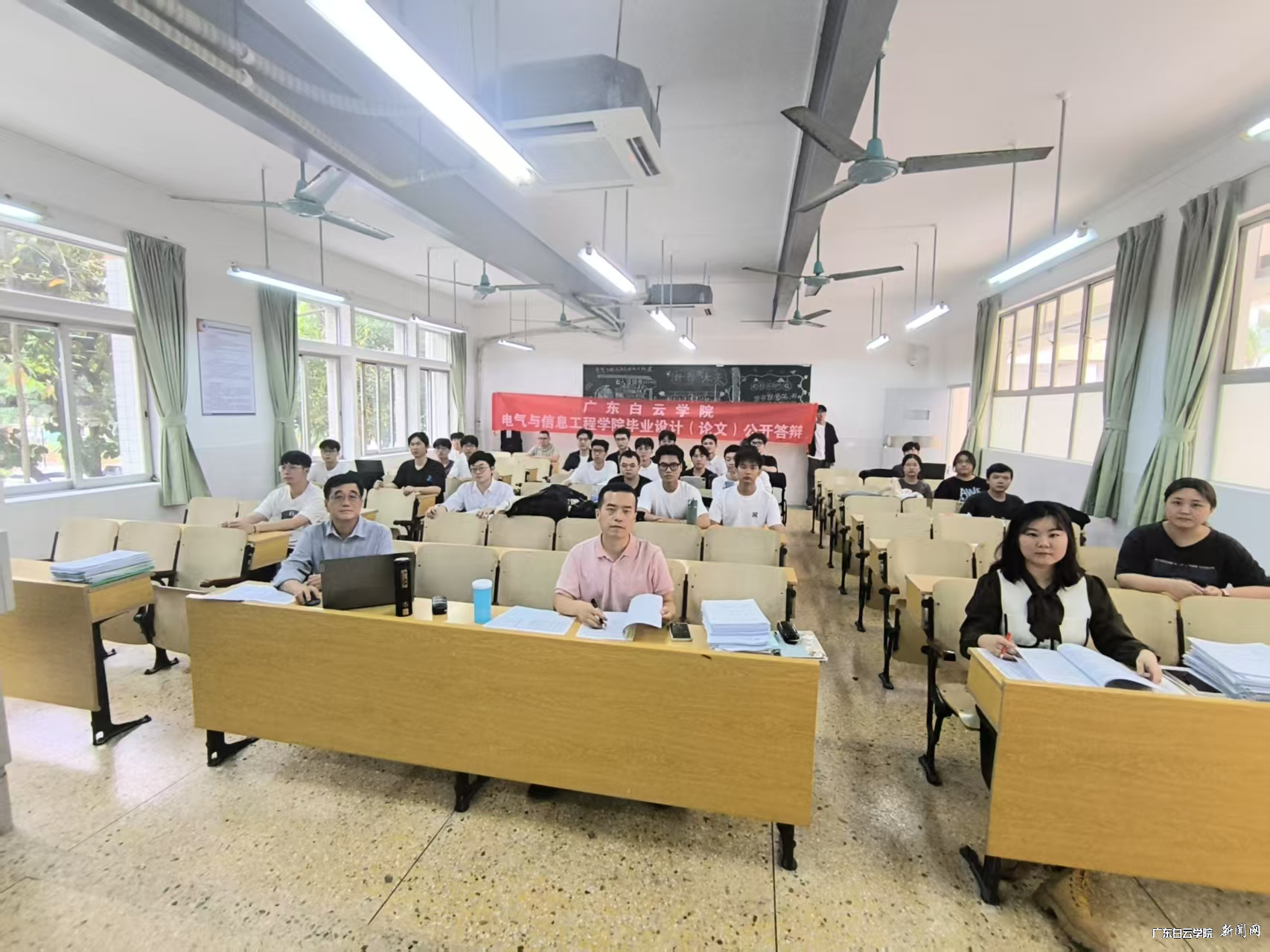 图片 1.png 图片 1.png