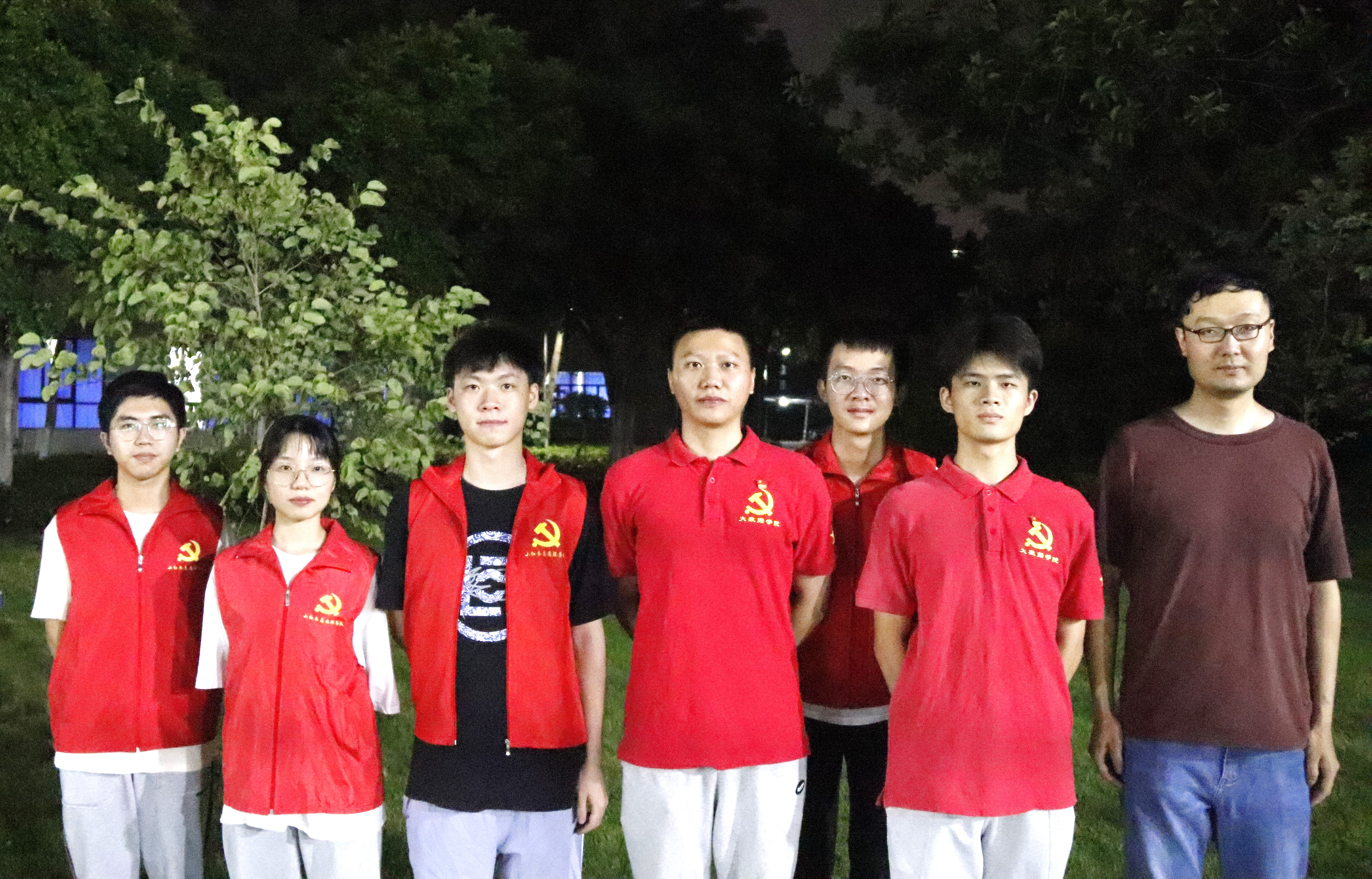 图片 15.png 图片 15.png