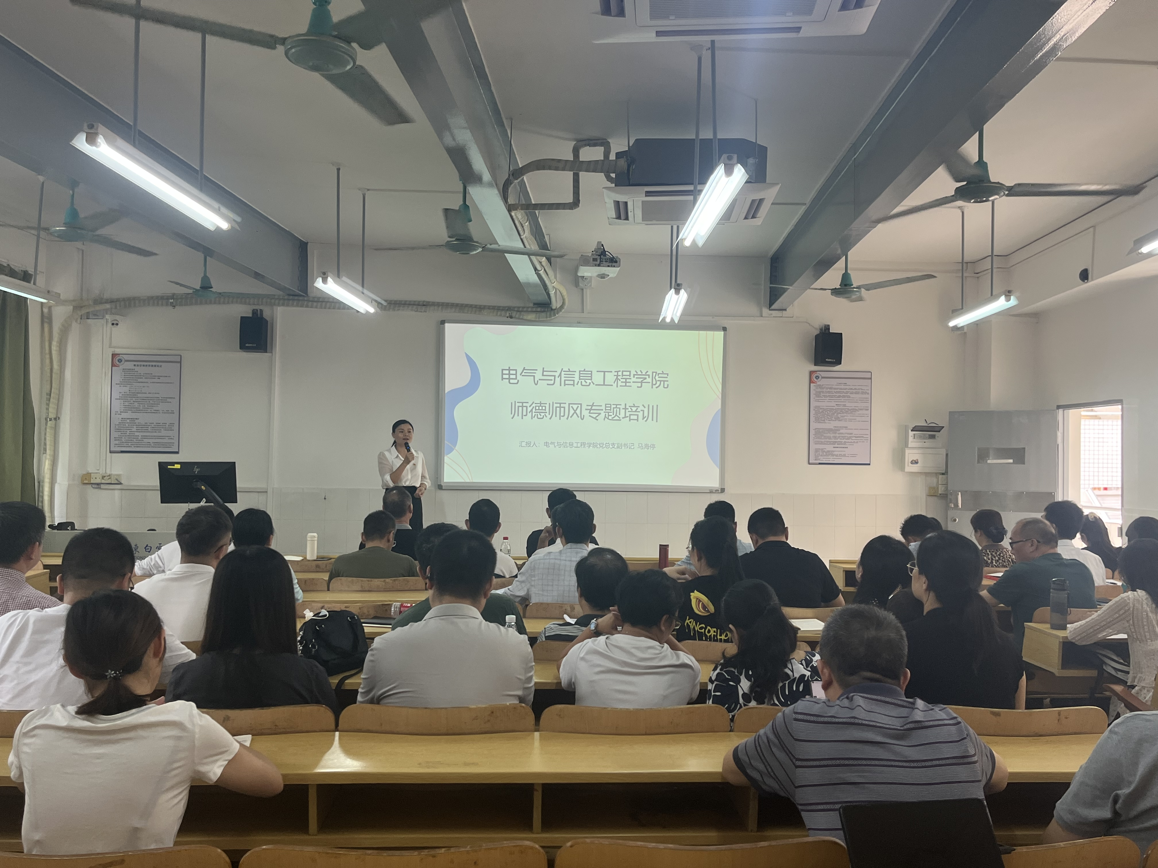 图片 1.png 图片 1.png