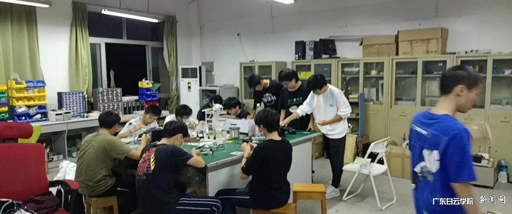 图片 1.png 图片 1.png