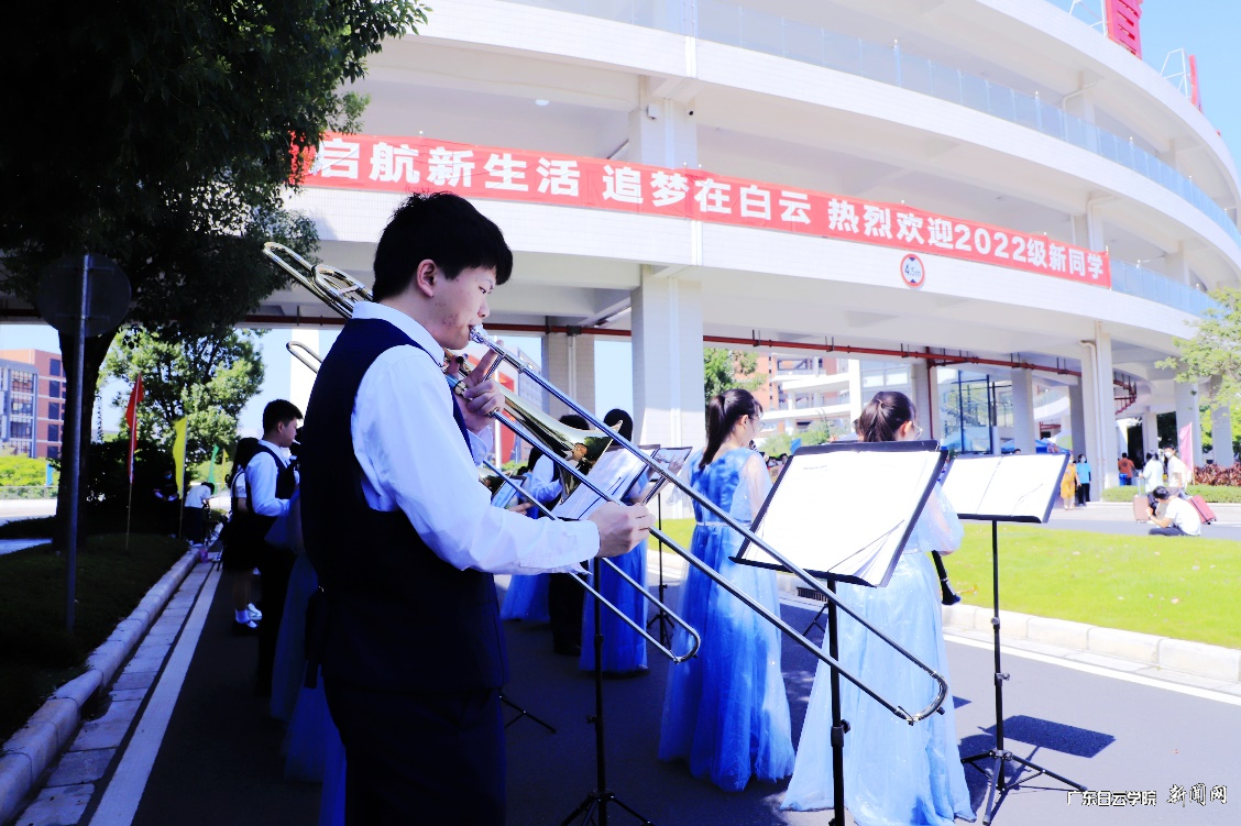 “仙乐飘飘入白云”.png “仙乐飘飘入白云”.png