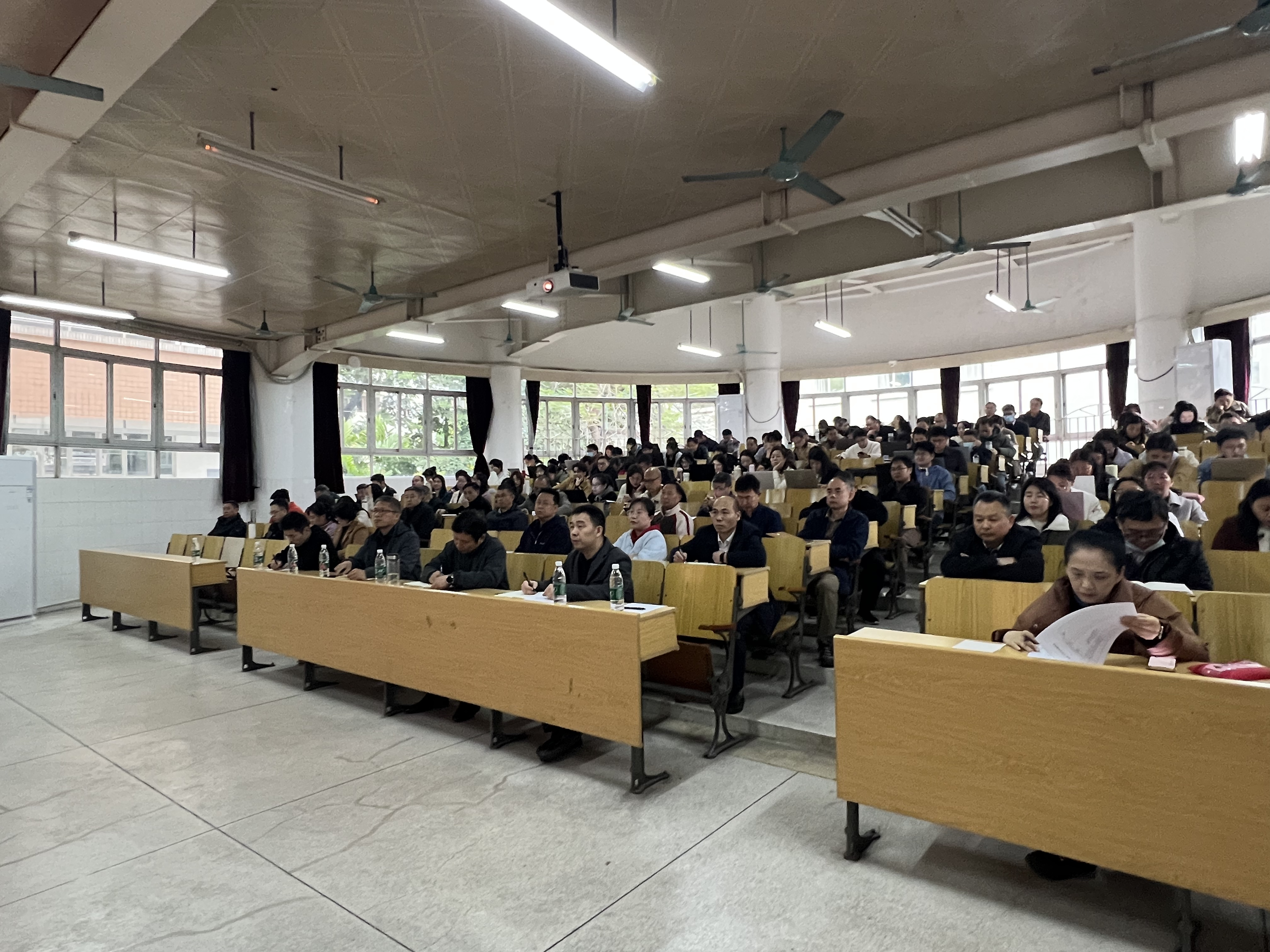 图片 1.png 图片 1.png