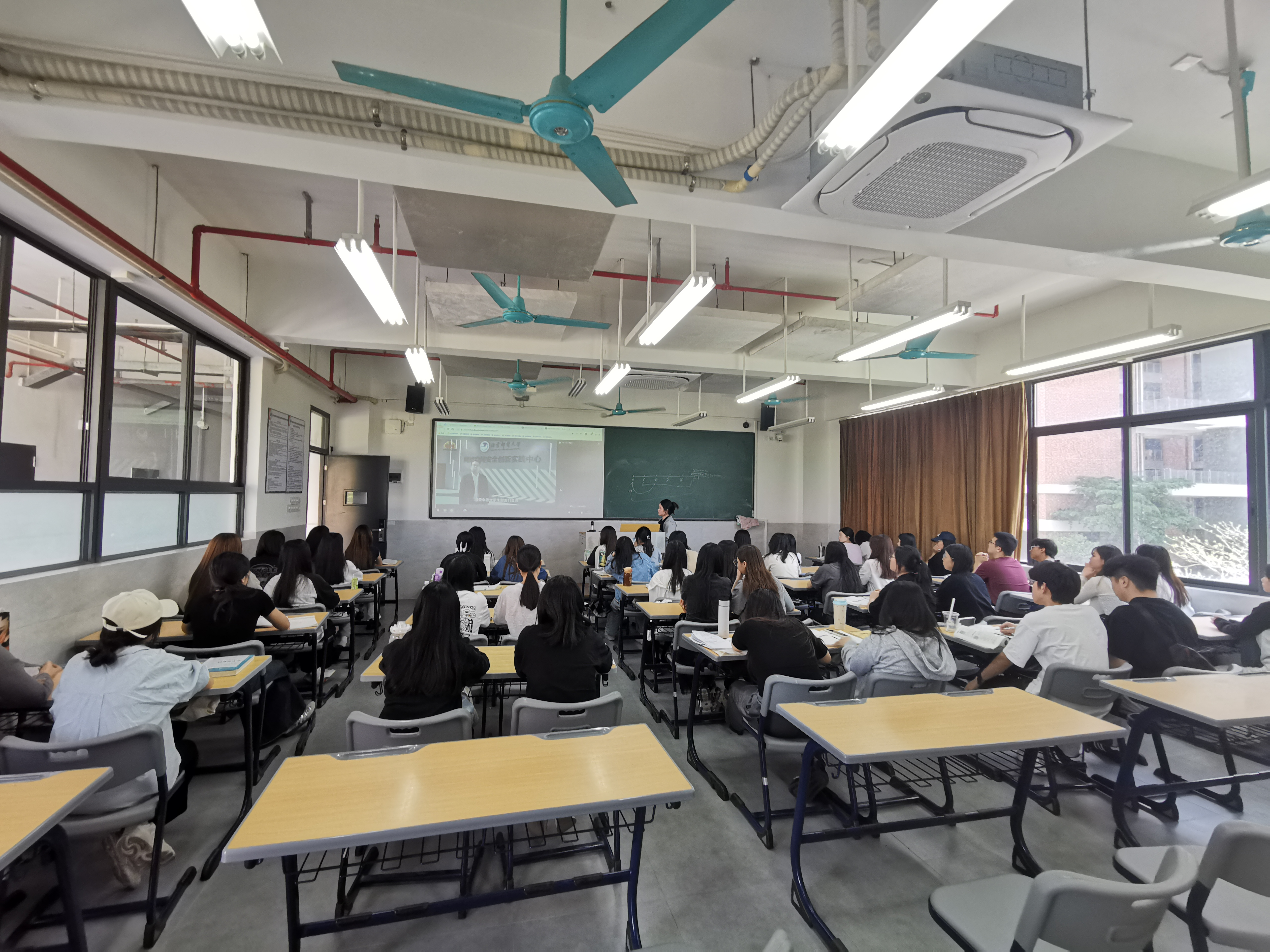 图片 2.png 图片 2.png