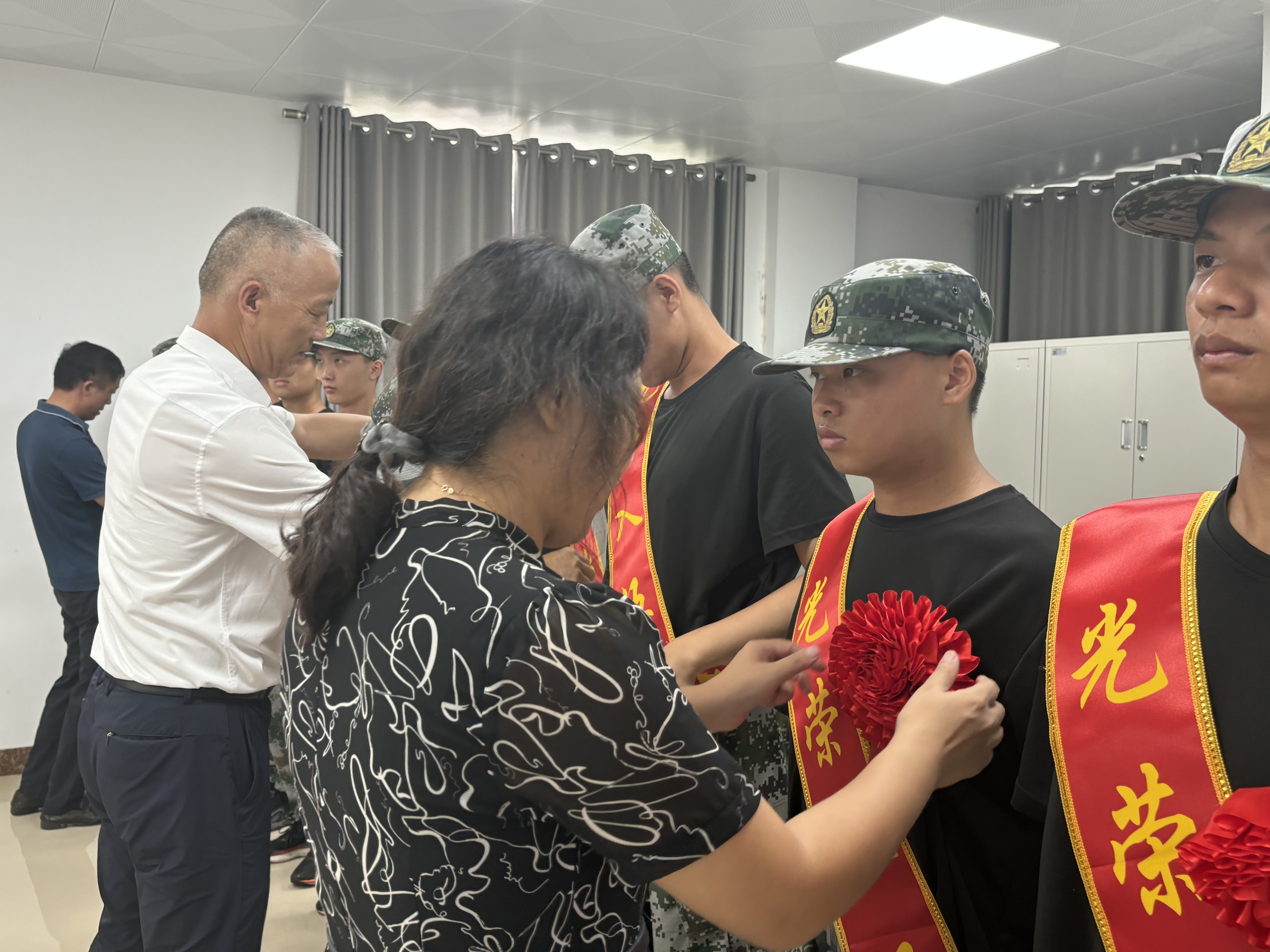 图片 4.png 图片 4.png