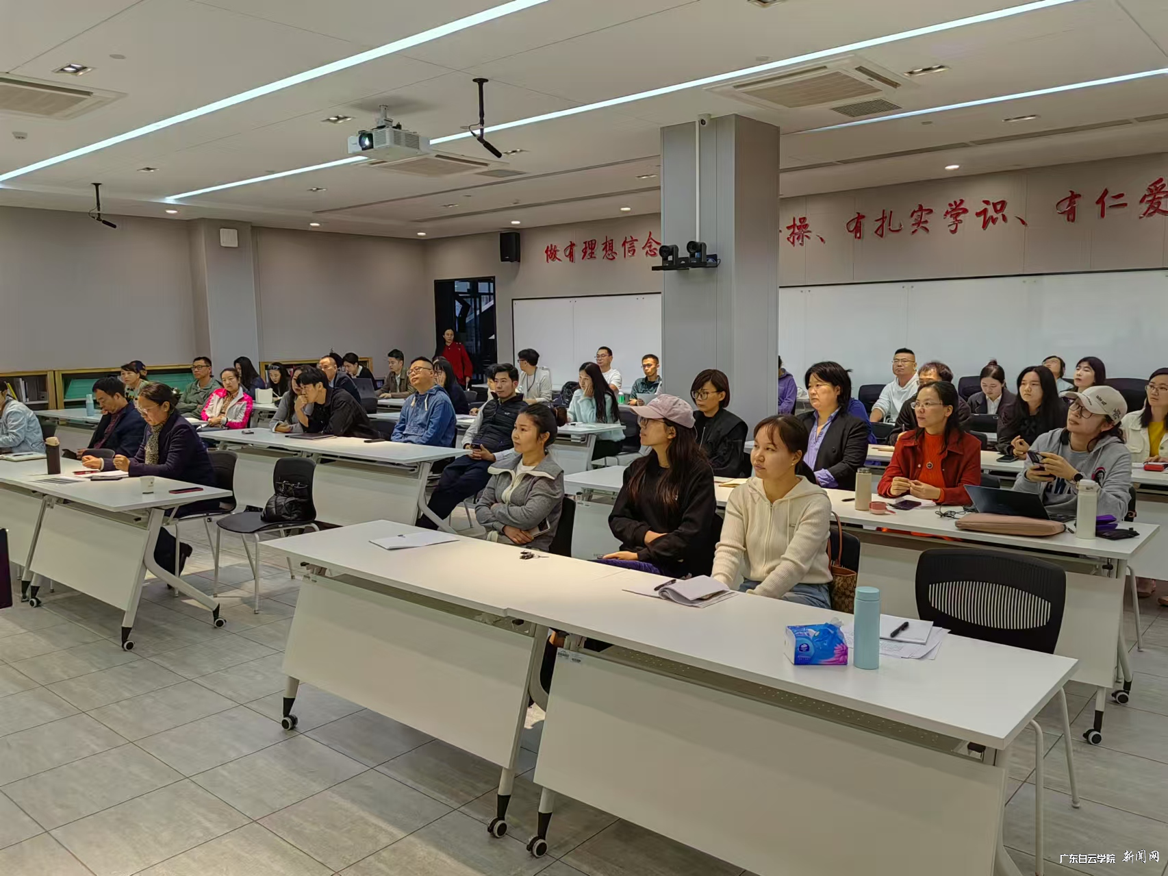 图片 2.png 图片 2.png