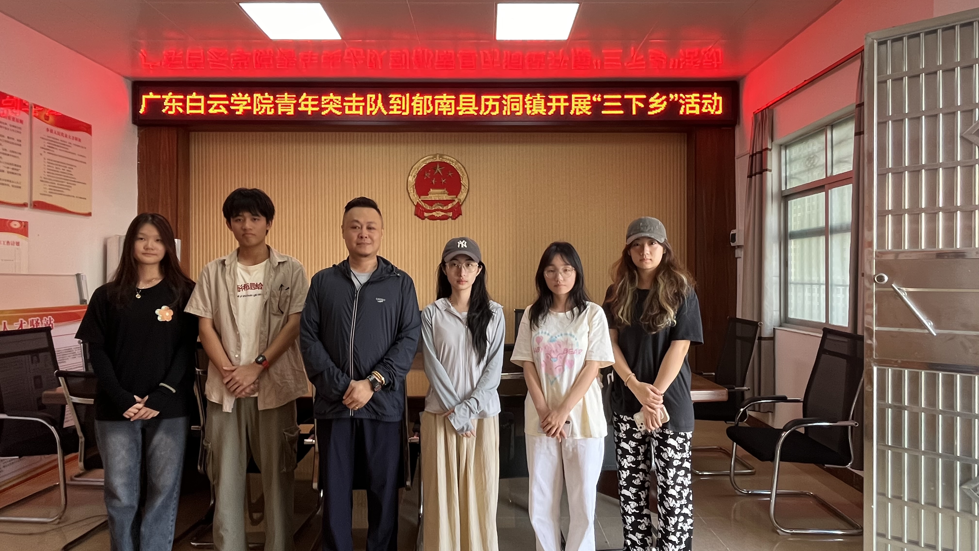 图片 1.png 图片 1.png