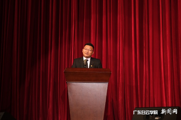 广东省省百佳团支部书记林钰晟发言.JPG