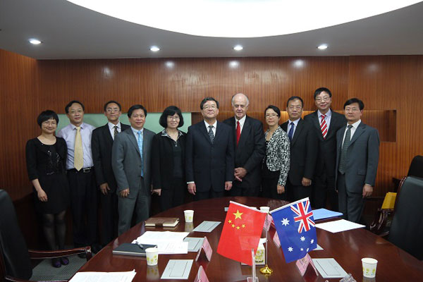 来访合影 来访合影