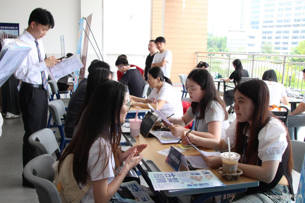 图片 3.png 图片 3.png