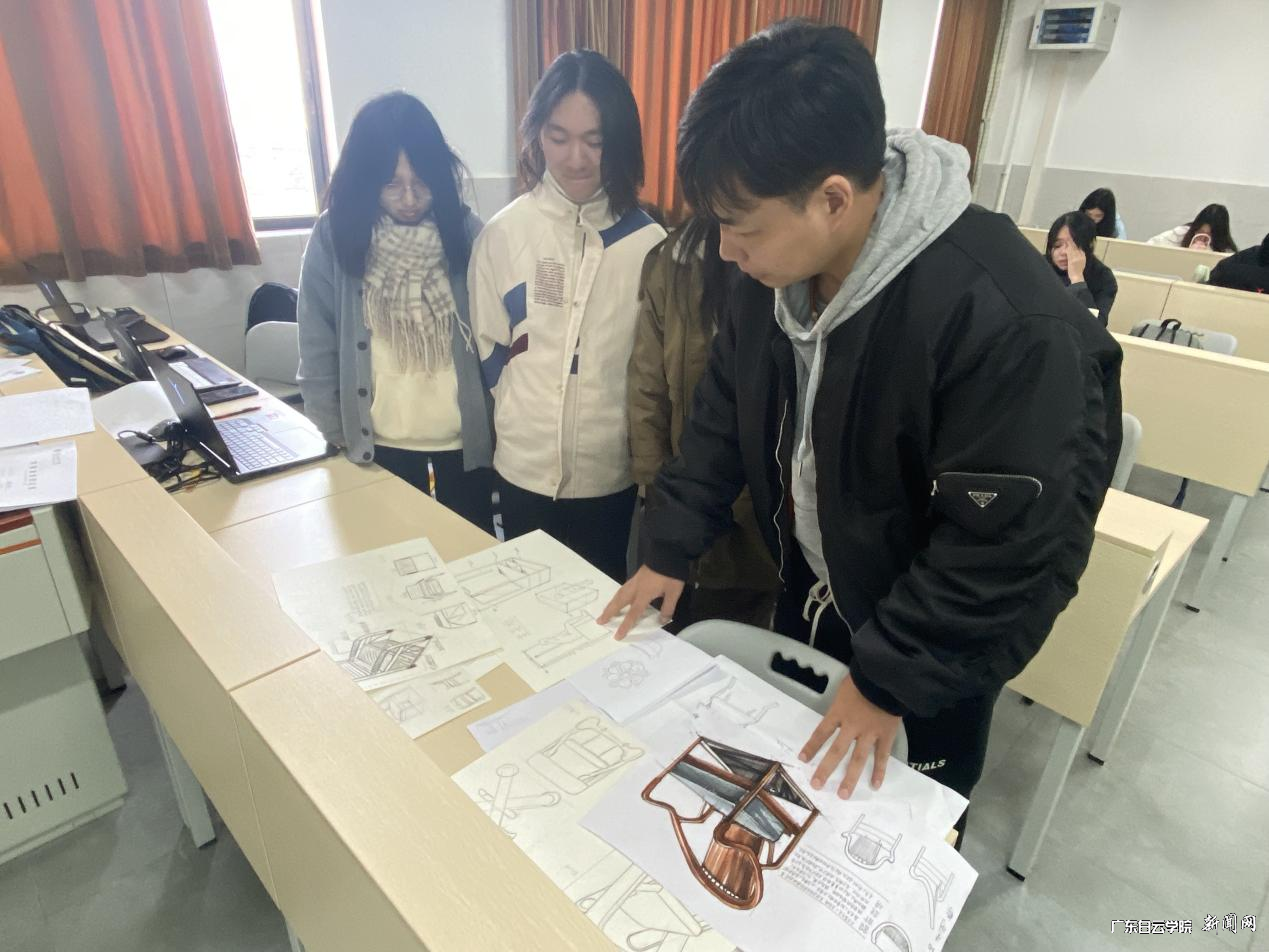 图片 2.png 图片 2.png