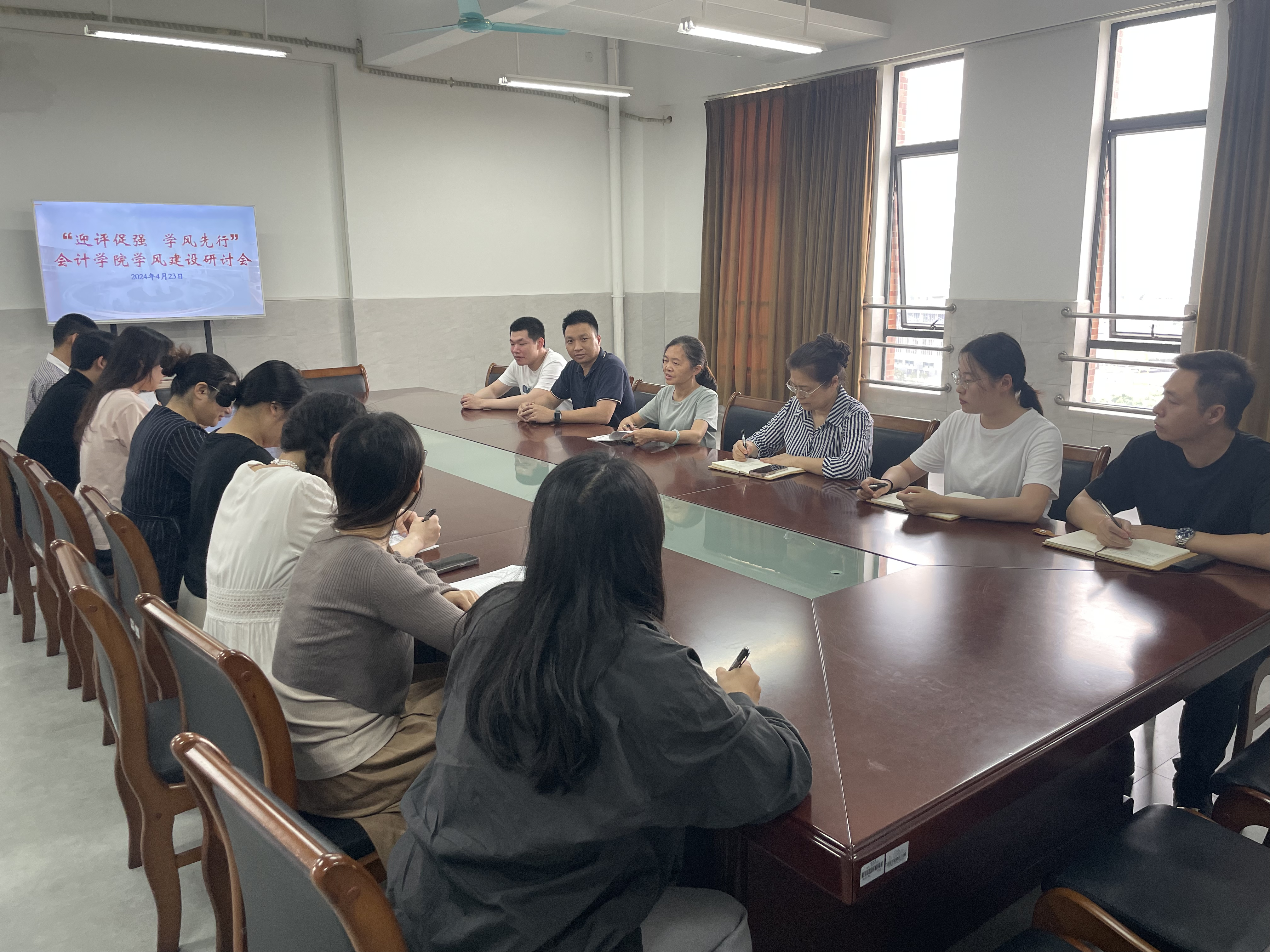 图片 1.png 图片 1.png