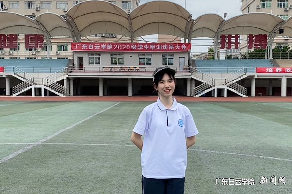 外国语学院2020级英语1班 陈思颖.png