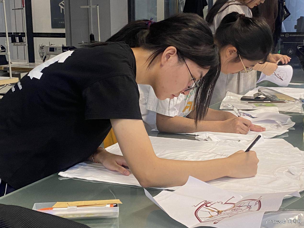 图片 1.png 图片 1.png