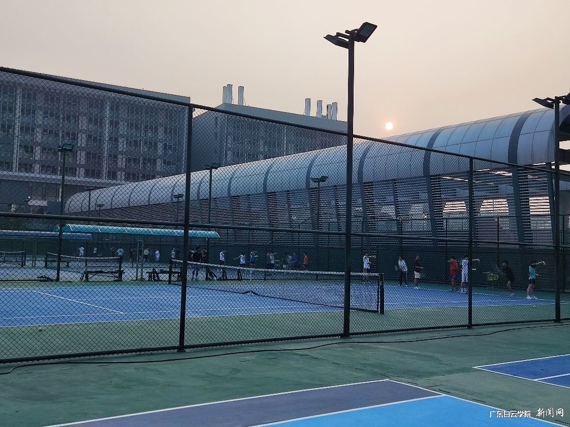 迎着晨曦开始新的一天.png 迎着晨曦开始新的一天.png