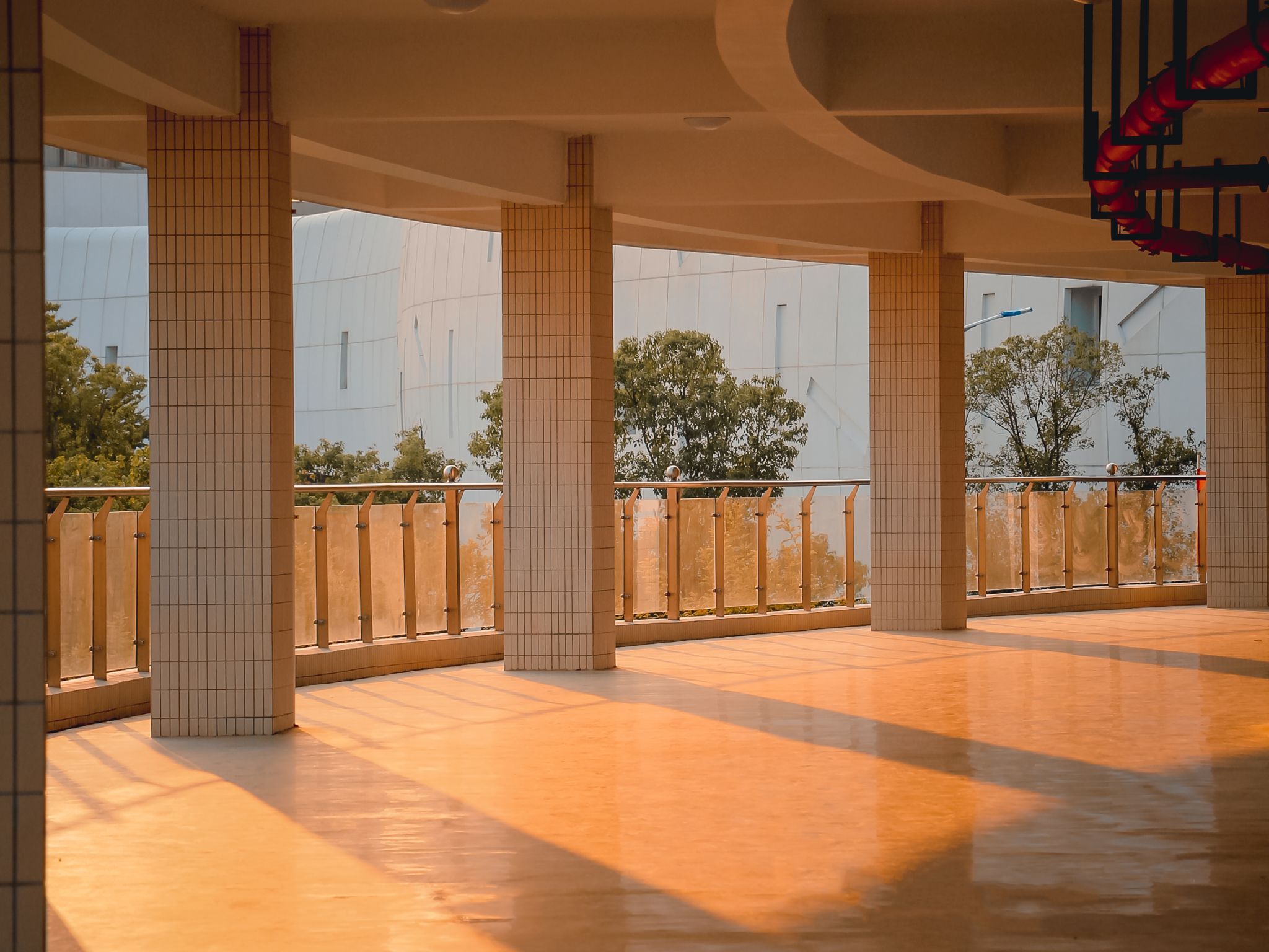 风雨长廊二楼(北校区)-广东白云学院