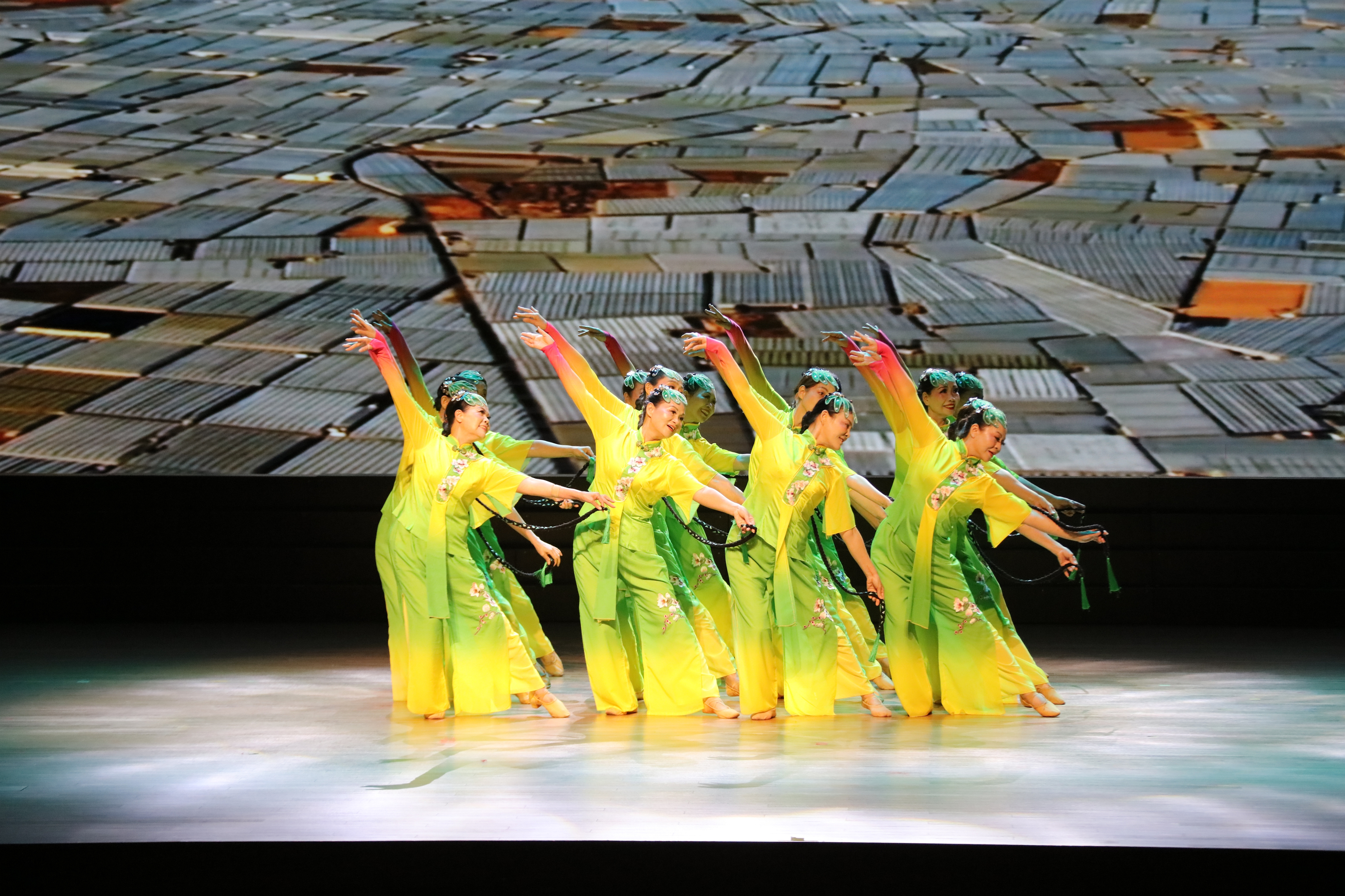 图片4.png 图片4.png