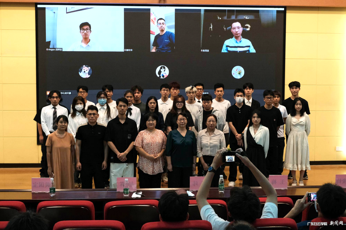 图片 1.png 图片 1.png