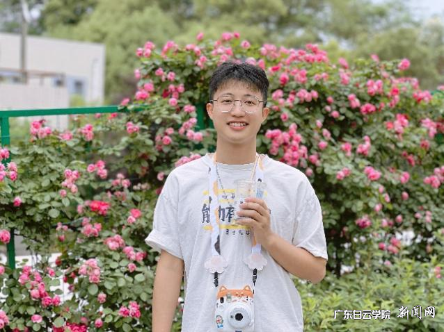 图片 1.png 图片 1.png