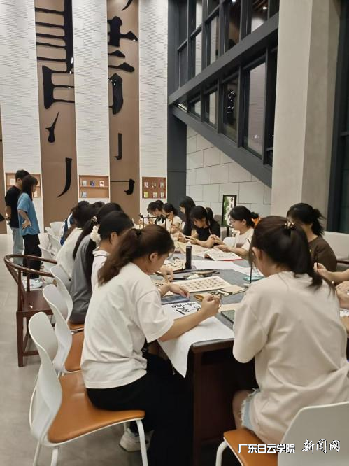 图片 3.png 图片 3.png