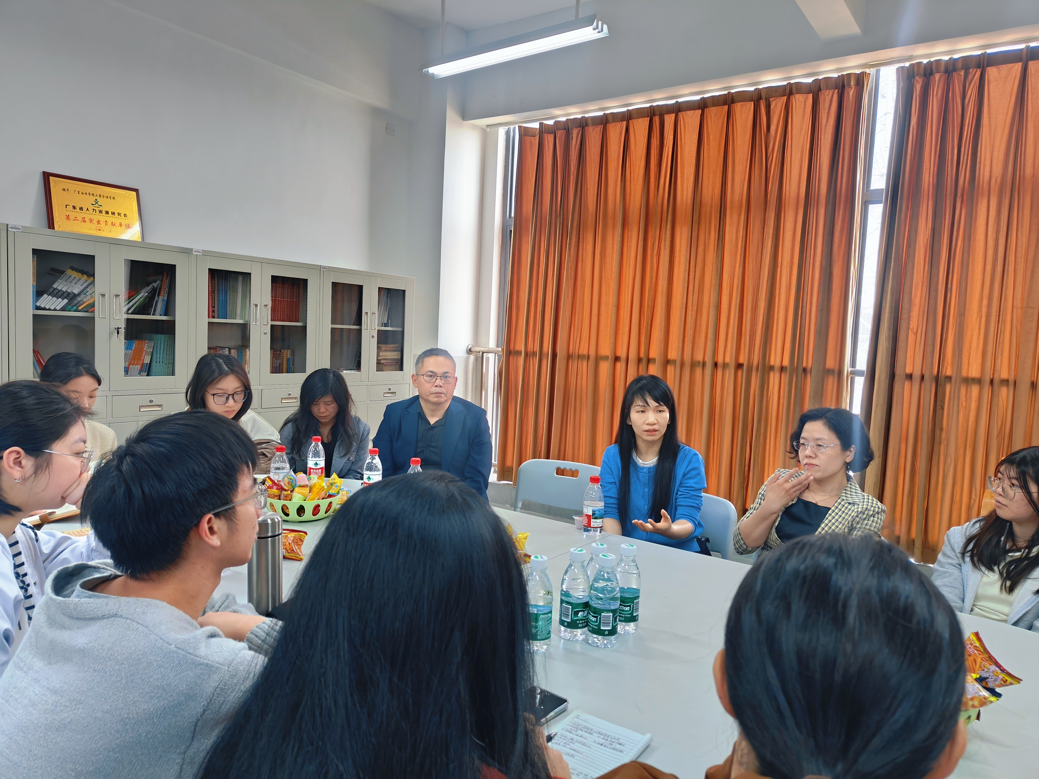 图片 2.png 图片 2.png