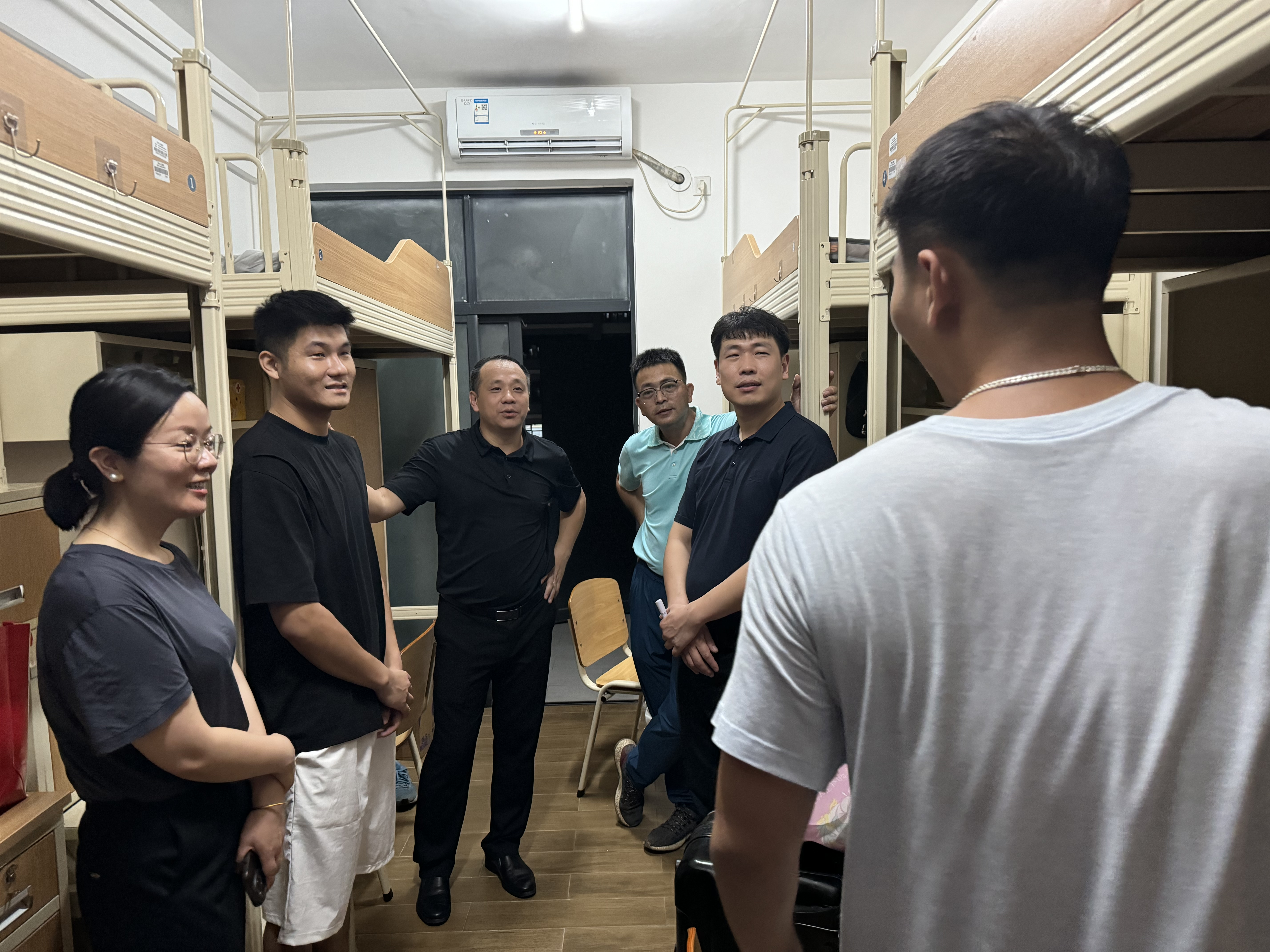 图片 15.png 图片 15.png