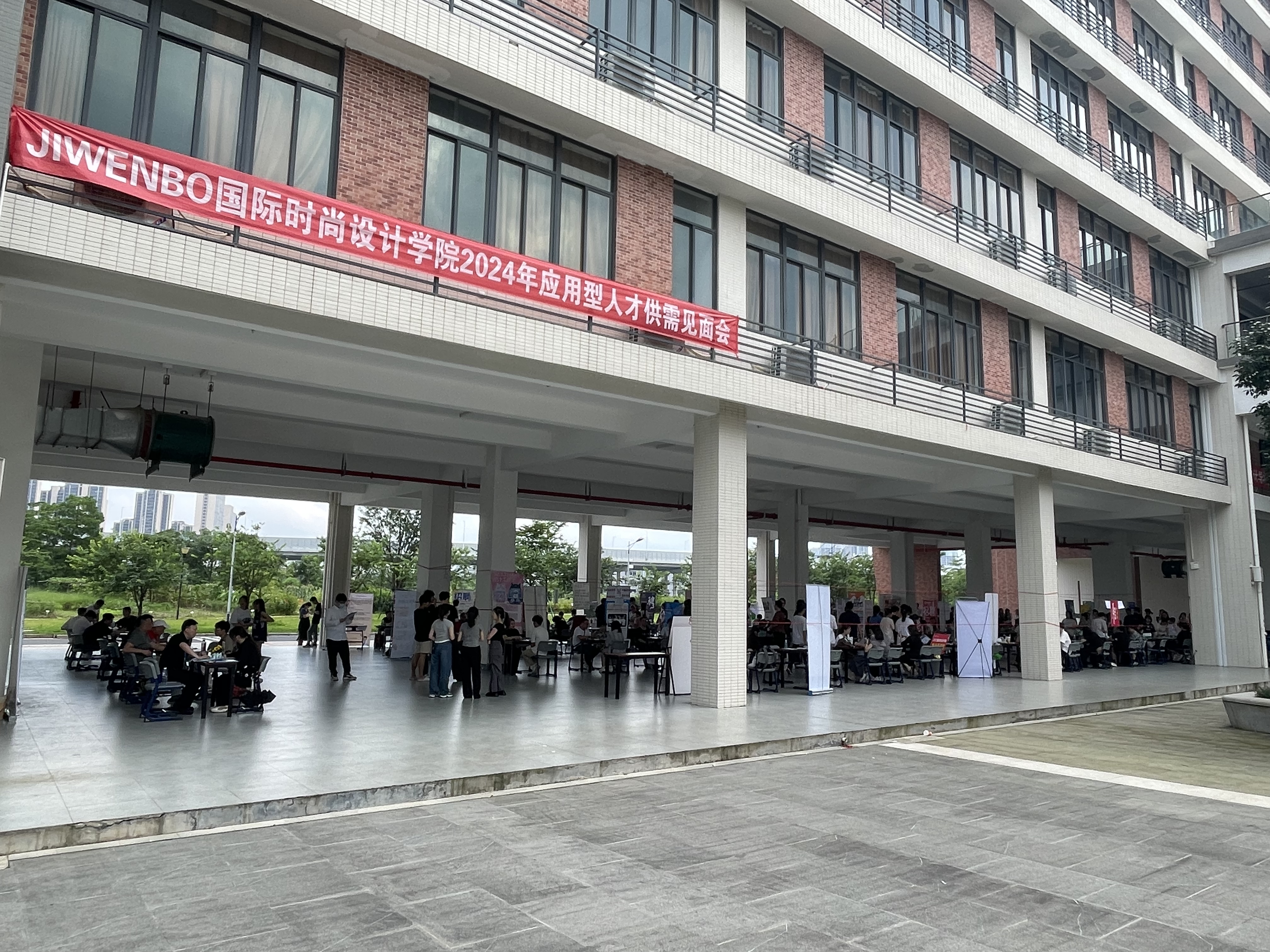 图片 1.png 图片 1.png