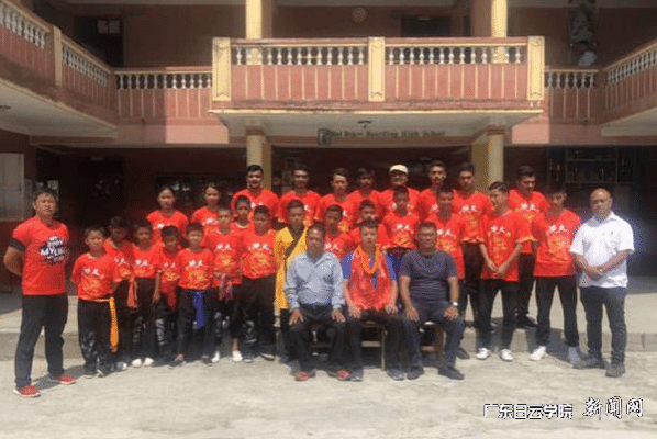李东彪教练受邀赴尼泊尔进行龙狮教学.png