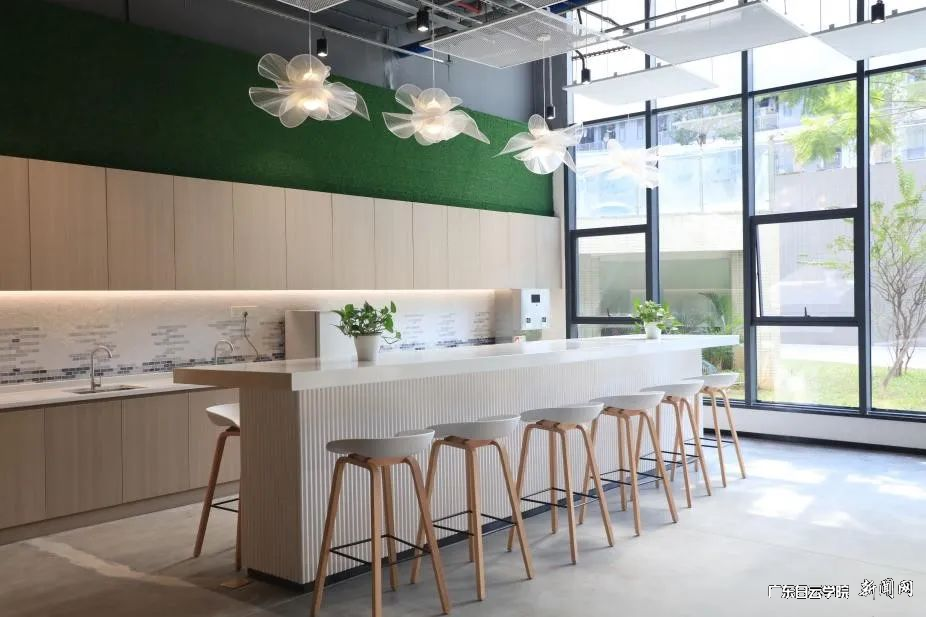 图片 1.png 图片 1.png