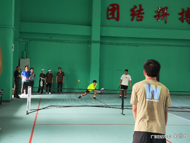 参观匹克球场地.png 参观匹克球场地.png