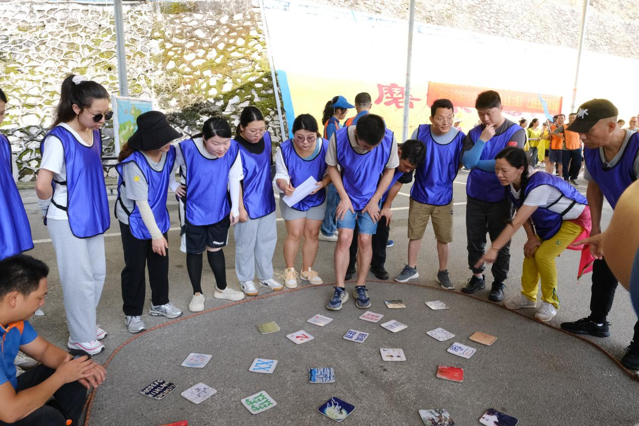 5a0c1f75dac8547a698d13dc6bc07f9e.png 5a0c1f75dac8547a698d13dc6bc07f9e.png